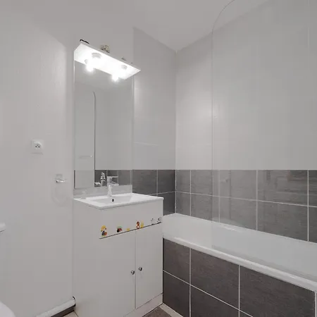 Saint Clair N 318 St3 Apartment